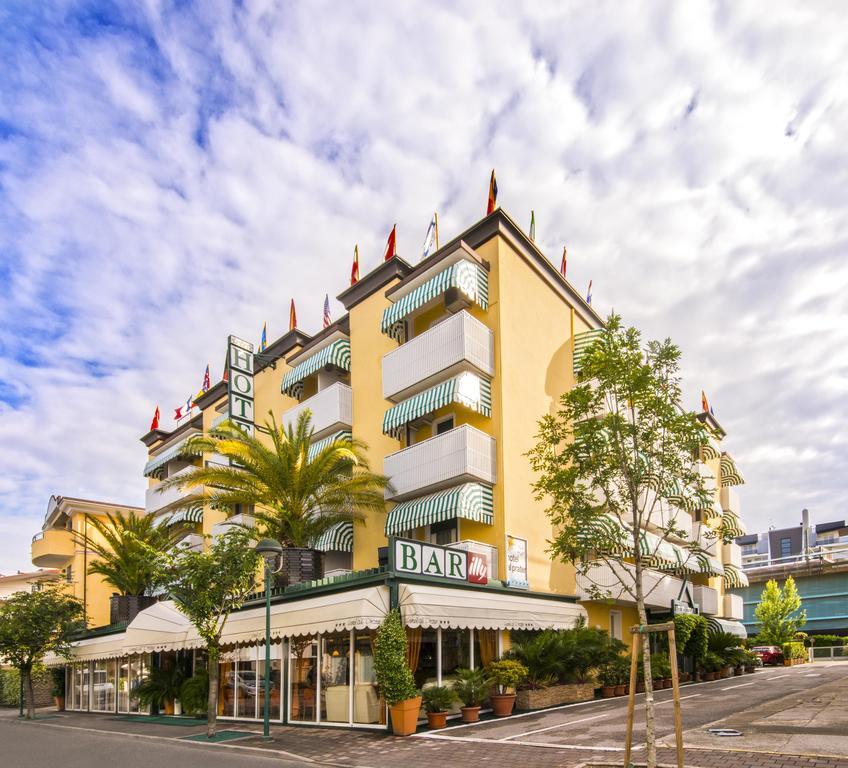 Hotel Al Prater Lignano Sabbiadoro Eksteriør billede